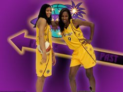 Candace Parker and Lisa Leslie